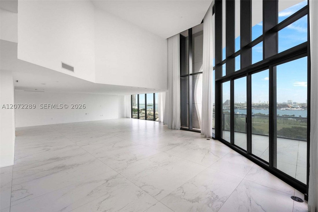 Condo in Miami, Florida, United States 5 - 18676825