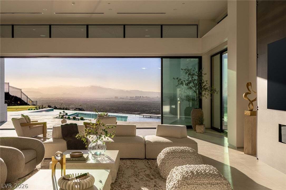 House in Henderson, Nevada, United States 5 - 18676917