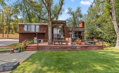 House in Fish Haven, Idaho, United States 1