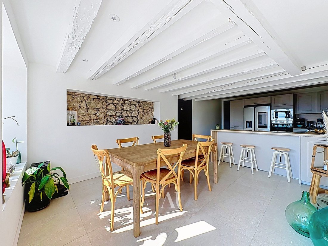 House in Collonges, Auvergne-Rhône-Alpes, France 2 - 18678403
