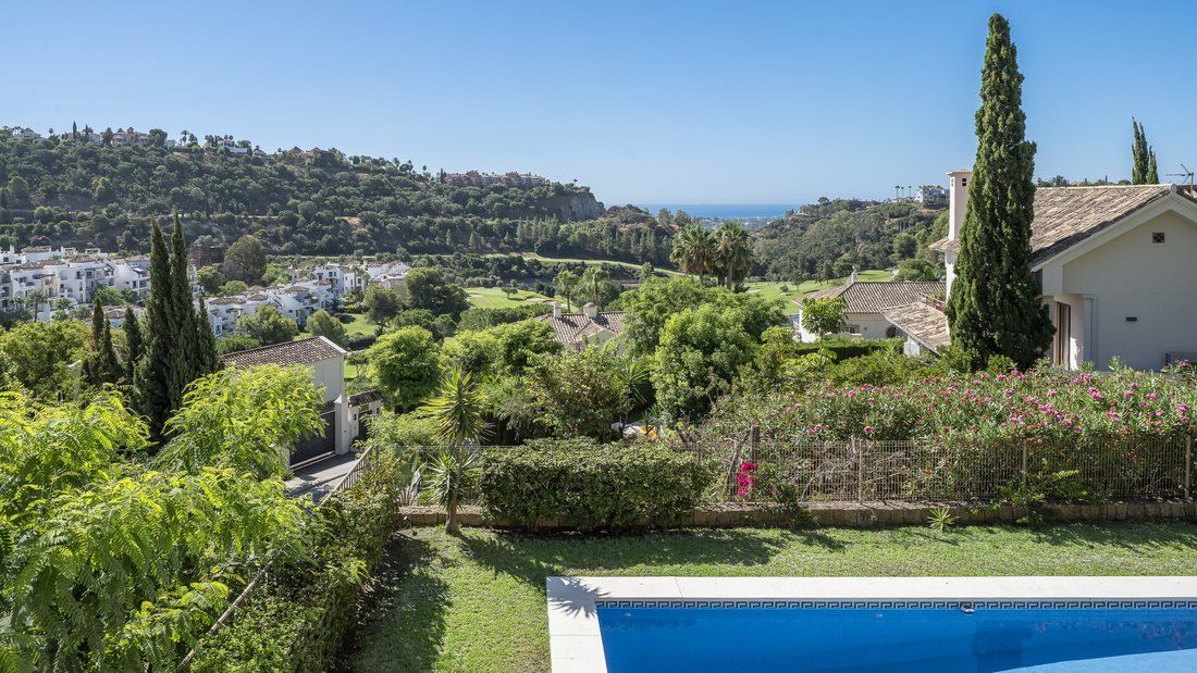 Villa in Benahavis, Andalusia, Spain 2 - 18675906