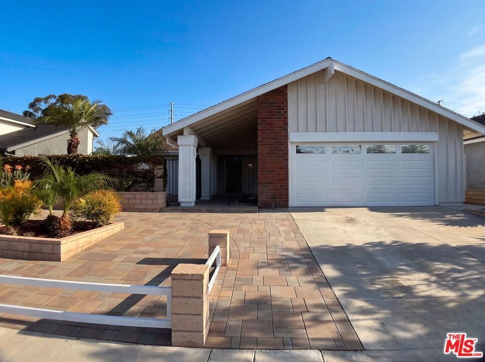 House in Huntington Beach, California, United States 1 - 18676010