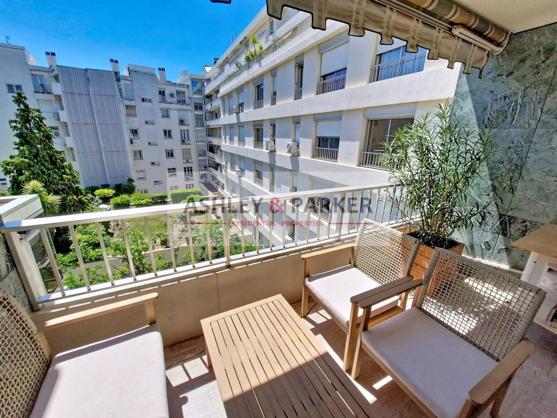 Apartamento en Niza, Provenza-Alpes-Costa Azul, Francia 4 - 18009671