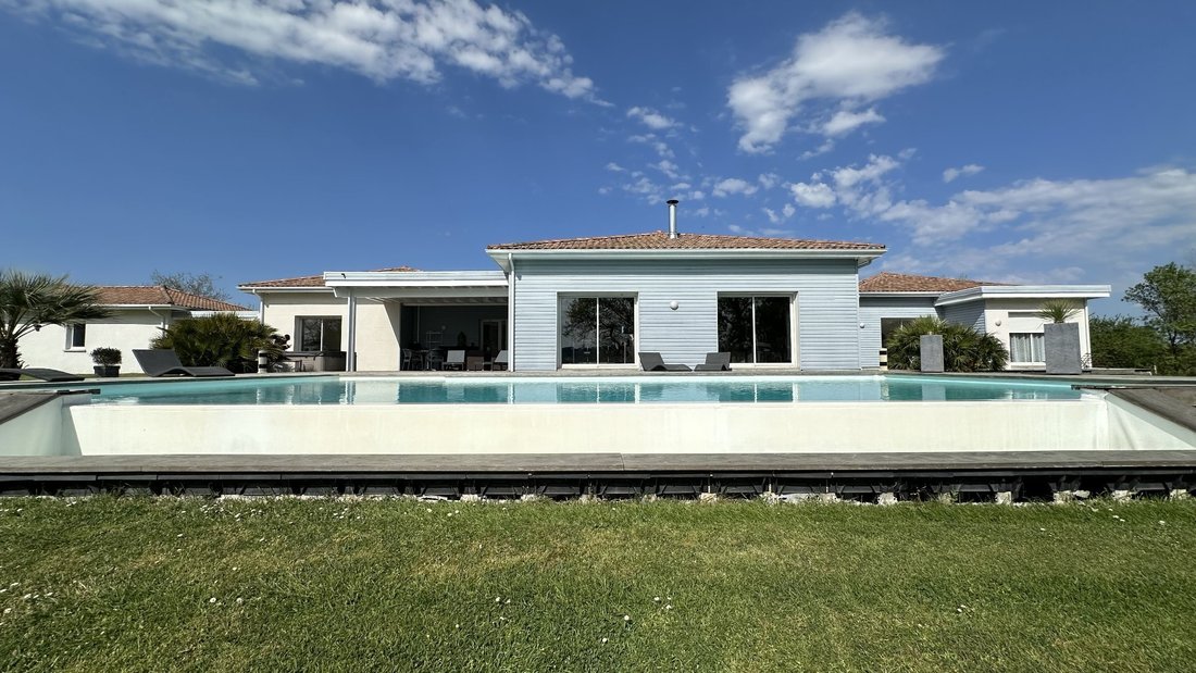 Villa in Tercis-les-Bains, Nouvelle-Aquitaine, France 3 - 18677948