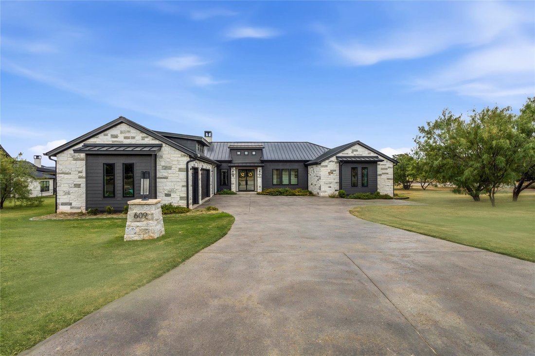 House in Horseshoe Bay, Texas, United States 1 - 18676241