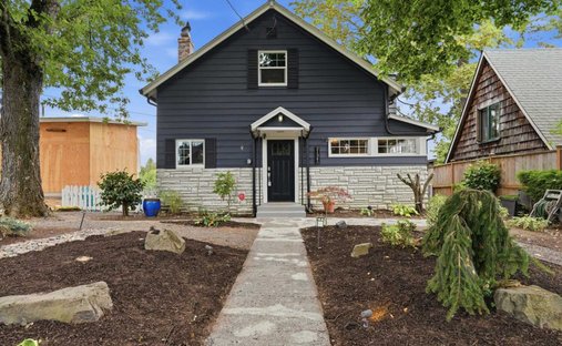 House in Fairview, Oregon, United States 1