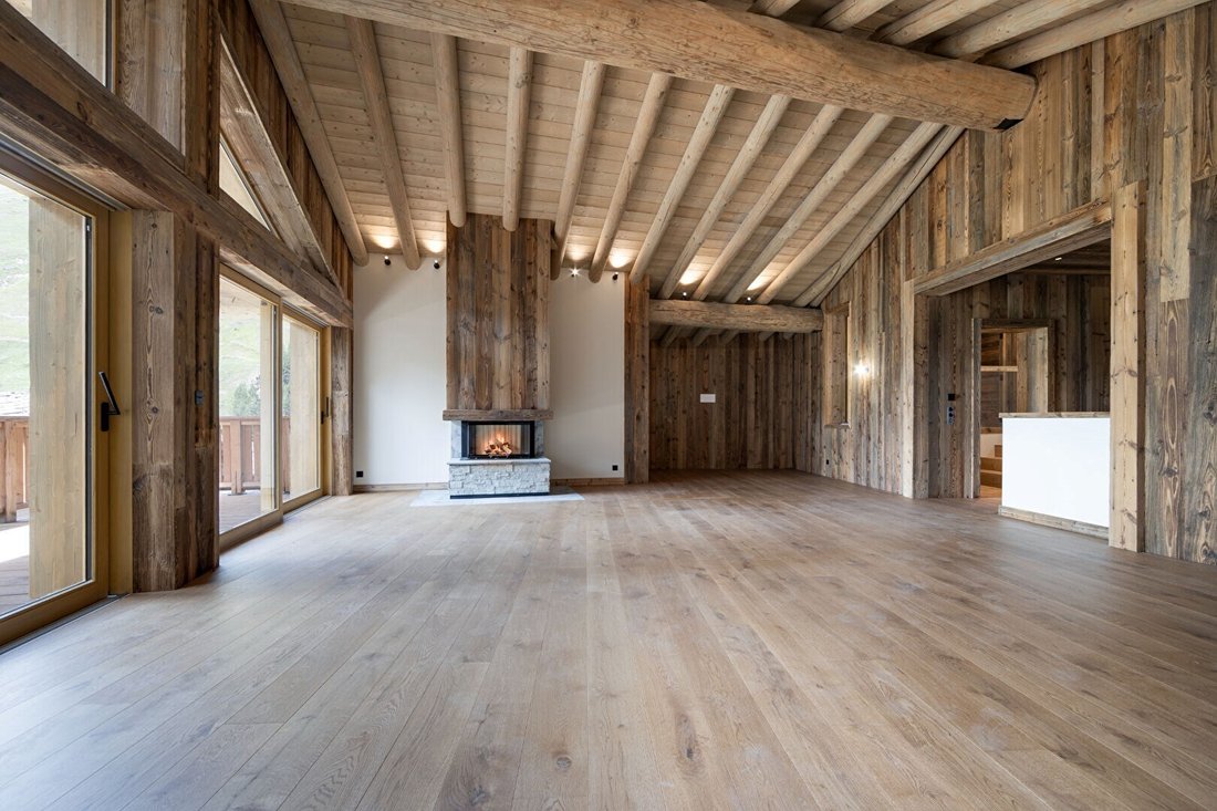Chalet in Val-d'Isere, Auvergne-Rhône-Alpes, France 2 - 17817235