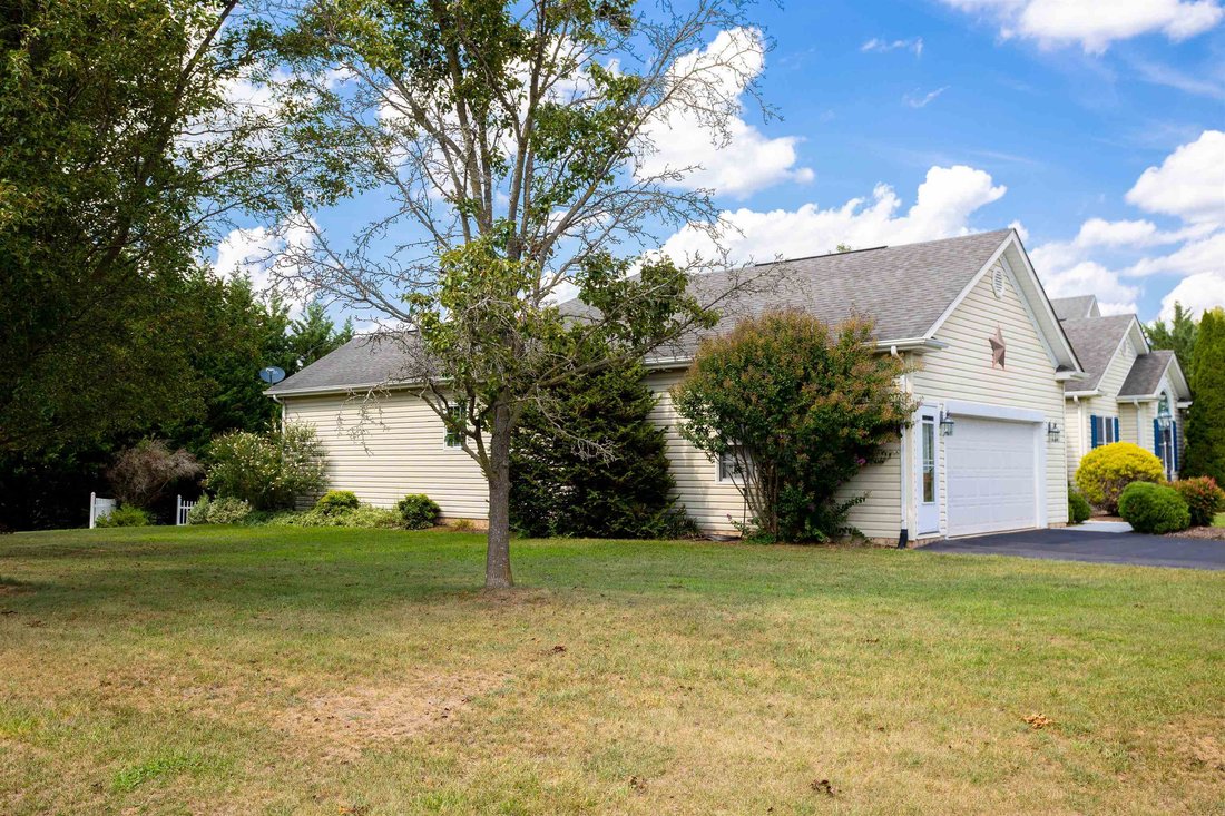 House in Fishersville, Virginia, United States 4 - 18676789