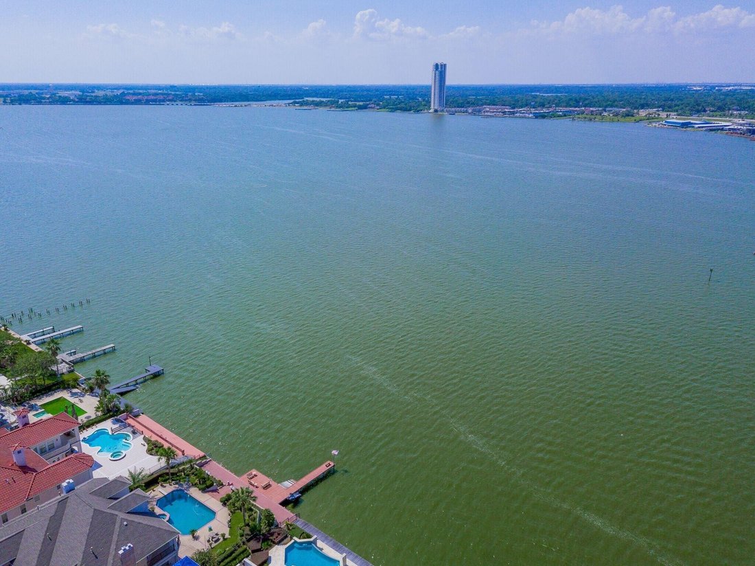 House in Kemah, Texas, United States 4 - 18675586
