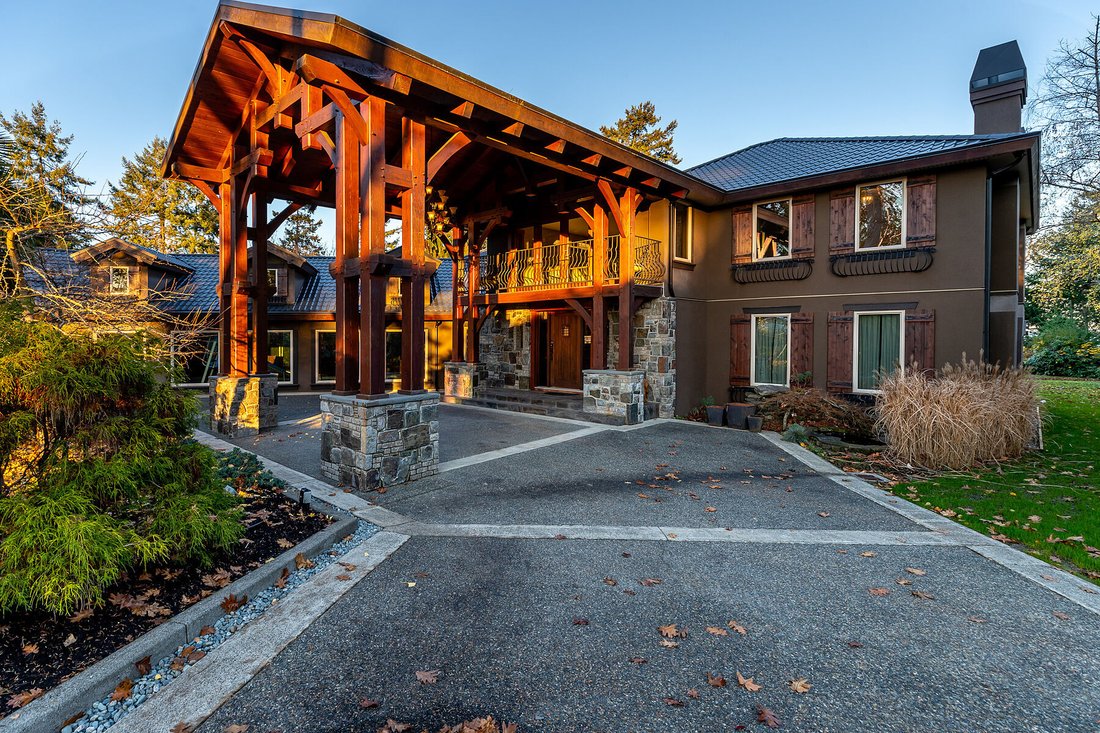 House in Parksville, British Columbia, Canada 1 - 18675410