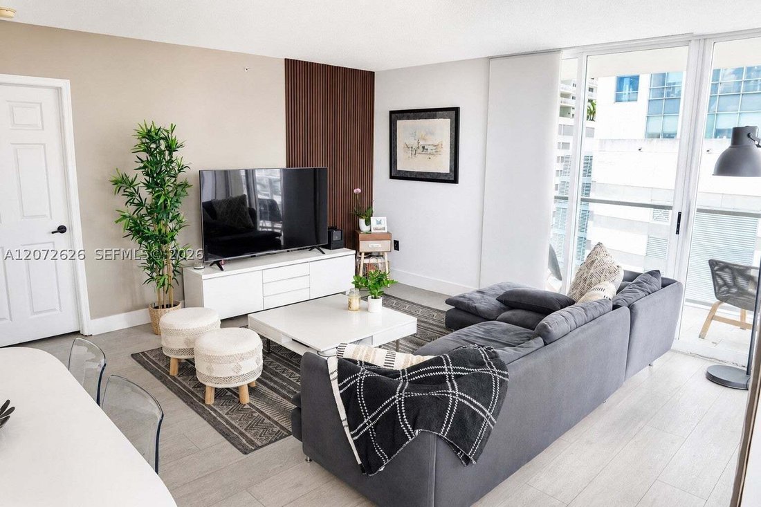 Condo in Miami, Florida, United States 1 - 18676832