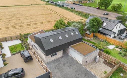 House in Little Shelford, England 1