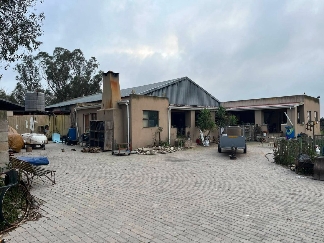 Farm Ranch in Hopefield, Western Cape, South Africa 1 - 18675275
