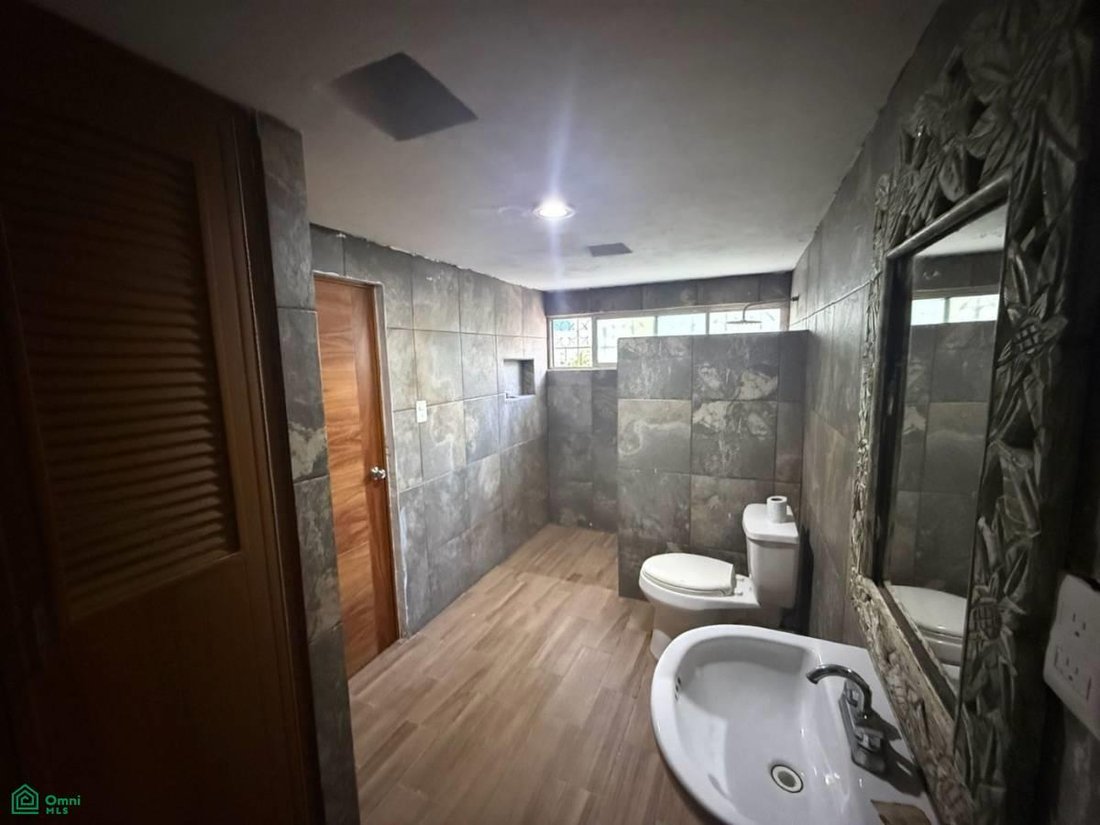 House in Mérida, Yucatan, Mexico 1 - 17994284