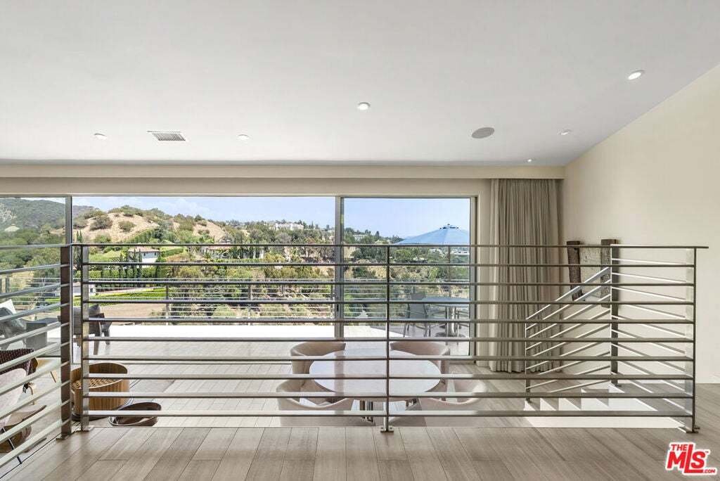 House in Los Angeles, California, United States 4 - 18675961