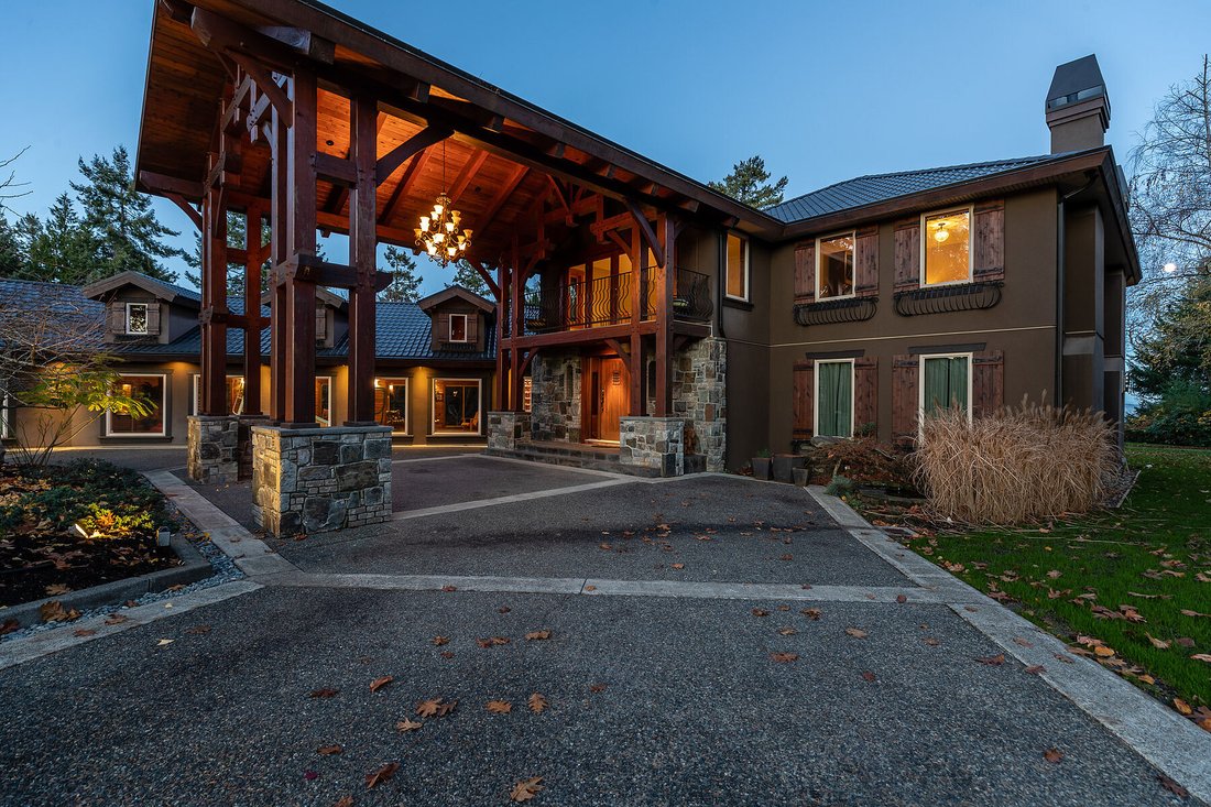 House in Parksville, British Columbia, Canada 3 - 18675410