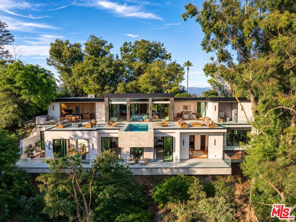 House in Los Angeles, California, United States 1 - 18676151