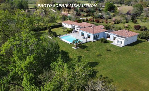 Villa in Tercis-les-Bains, Nouvelle-Aquitaine, France 1