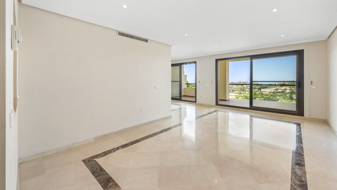Apartment in Benahavis, Andalusia, Spain 5 - 18675884