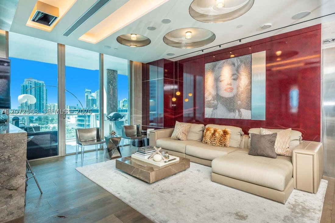 Condo in Miami Beach, Florida, United States 2 - 18676875
