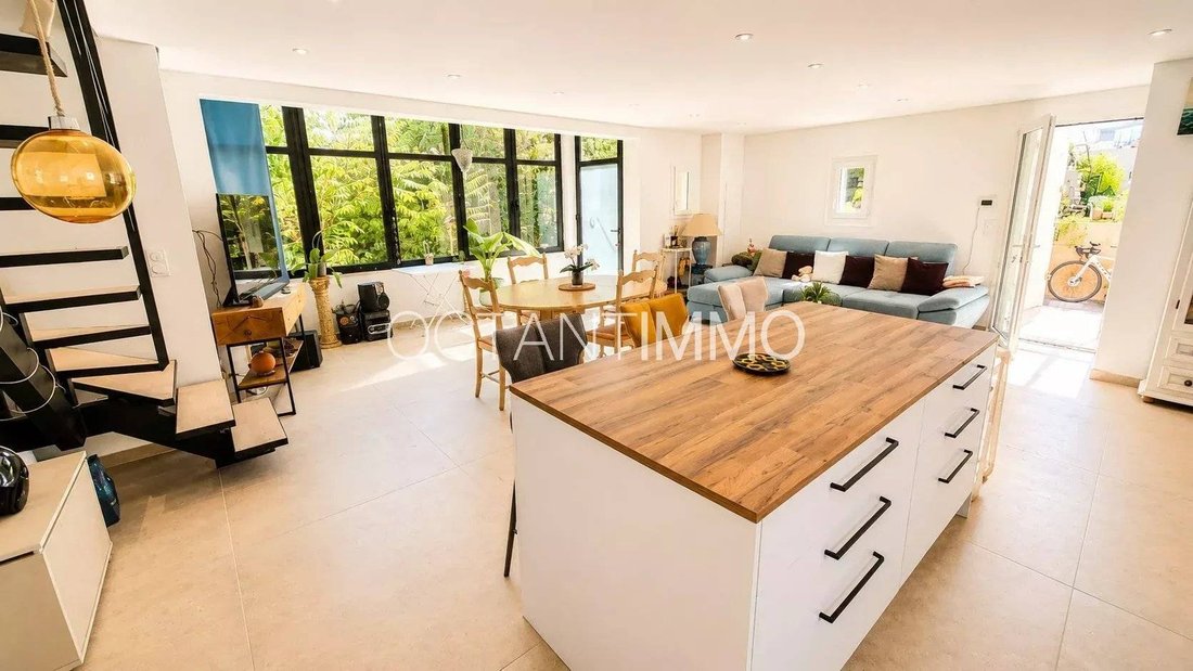 House in Fontmerle, Antibes, France 4 - 18609710