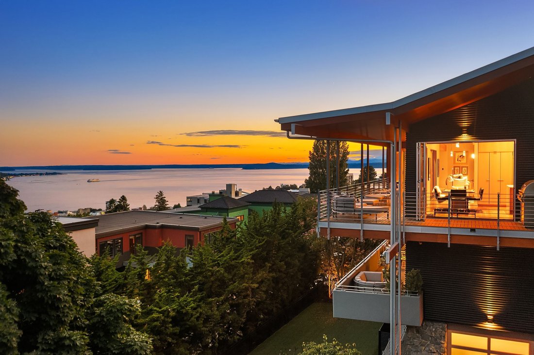 House in Seattle, Washington, United States 1 - 18674945