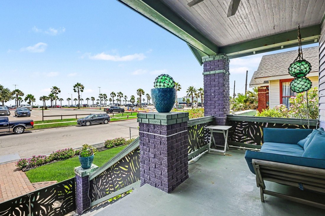 Galveston, Texas, United States 5 - 18677273