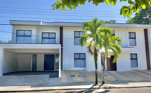 Condo in Tarcoles, Puntarenas Province, Costa Rica 1