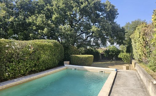 Villa in La Roque-d'Anthéron, Provence-Alpes-Côte d'Azur, France 1