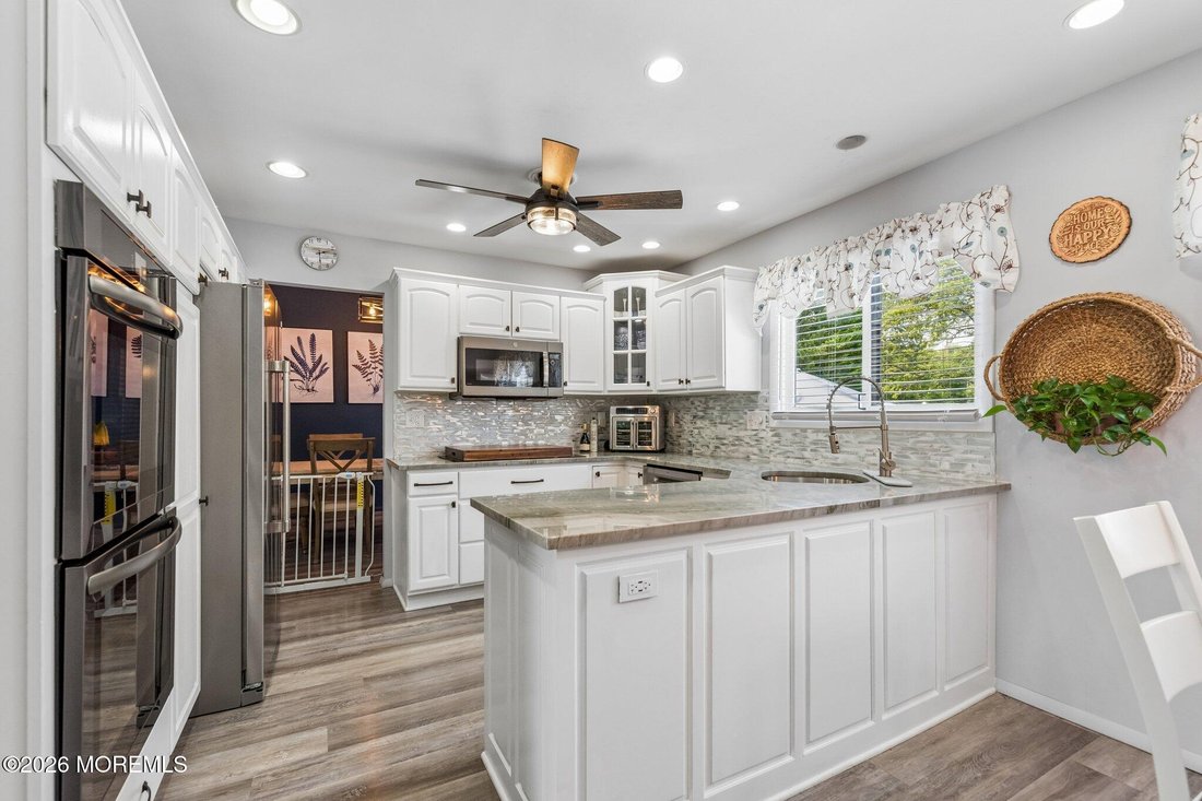 House in Toms River, New Jersey, United States 4 - 18678689