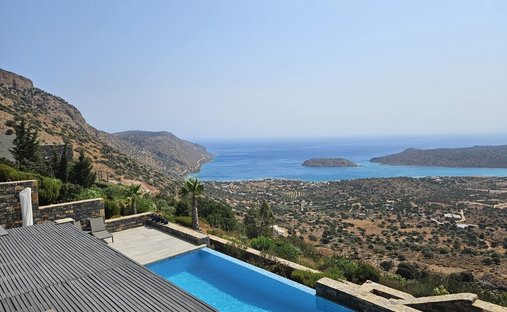 Villa in Community of Fourni, Neapoli Municipal Unit, Greece 1