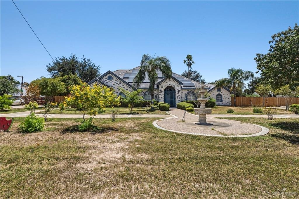 House in Edinburg, Texas, United States 1 - 18676827