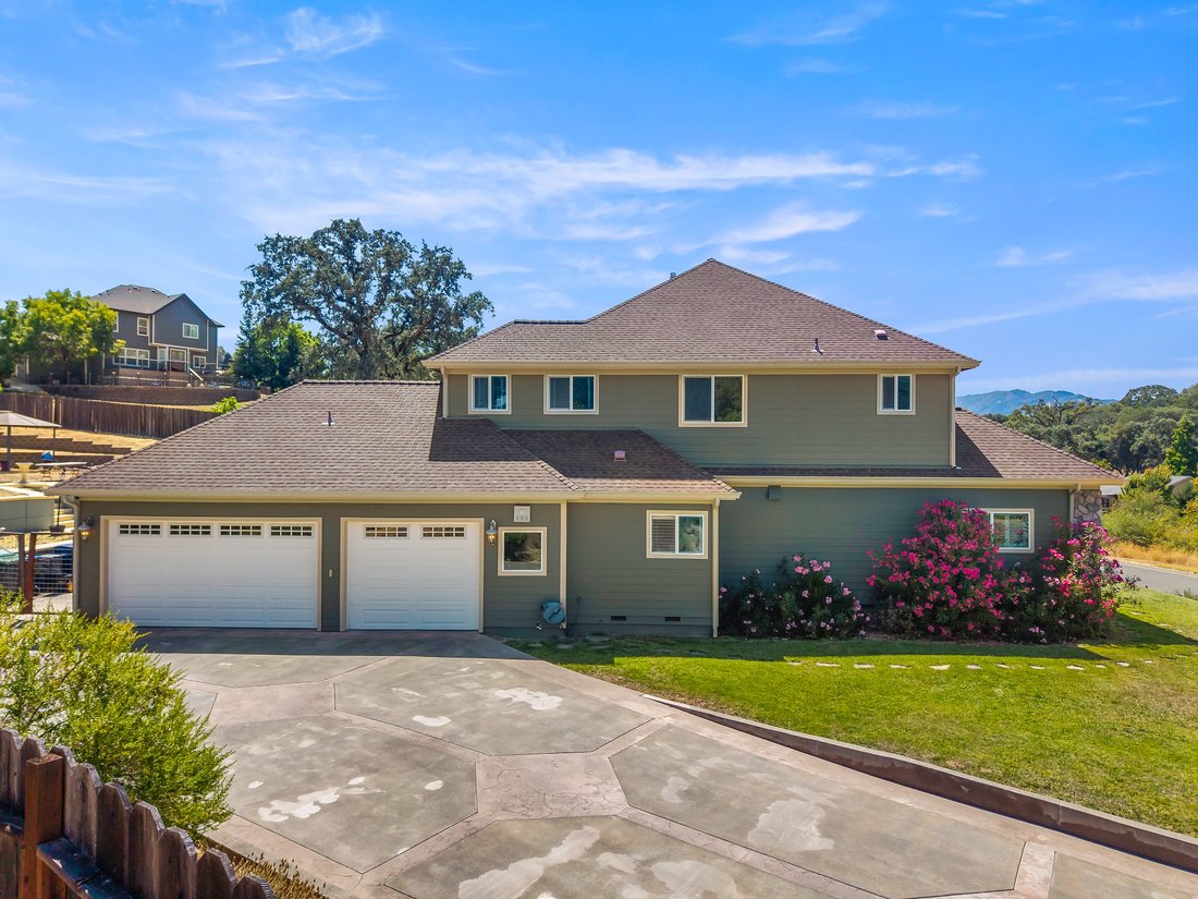 House in Ukiah, California, United States 3 - 18674934