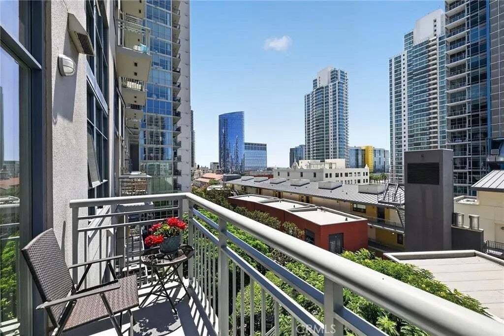 Condo in San Diego, California, United States 2 - 18676942