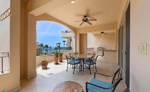 Townhouse in Cabo San Lucas, Baja California Sur, Mexico 1