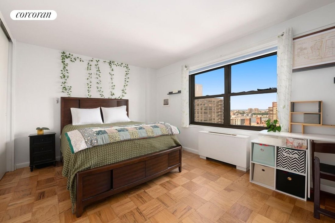 Co Op in New York, New York, United States 5 - 18674684