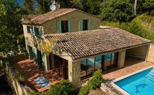 Maison à Ouest Sud, Vaison-la-Romaine, France 1
