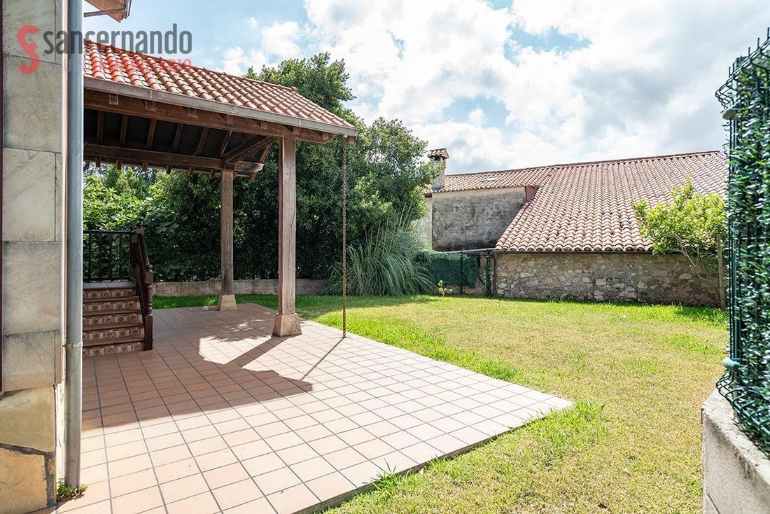 Villa in Santa Cruz de Bezana, Cantabria, Spain 3 - 18675887