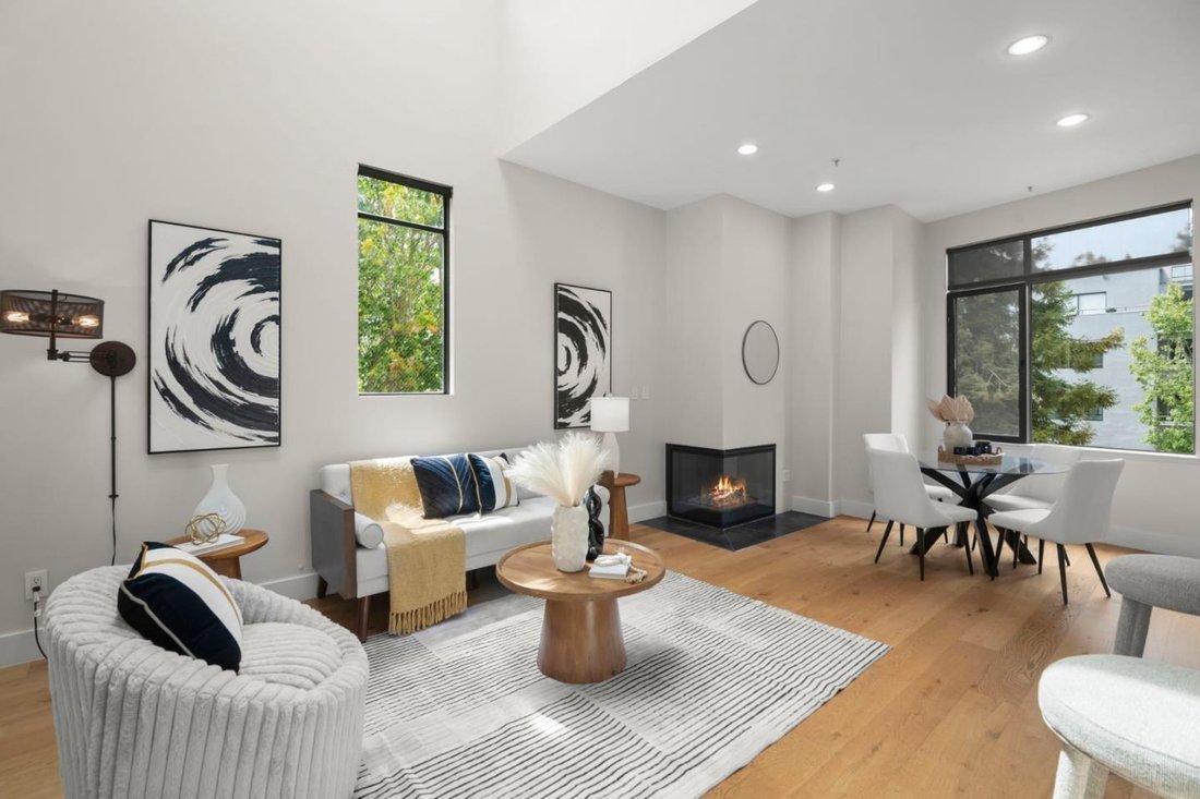 Condo in San Francisco, California, United States 5 - 18676850