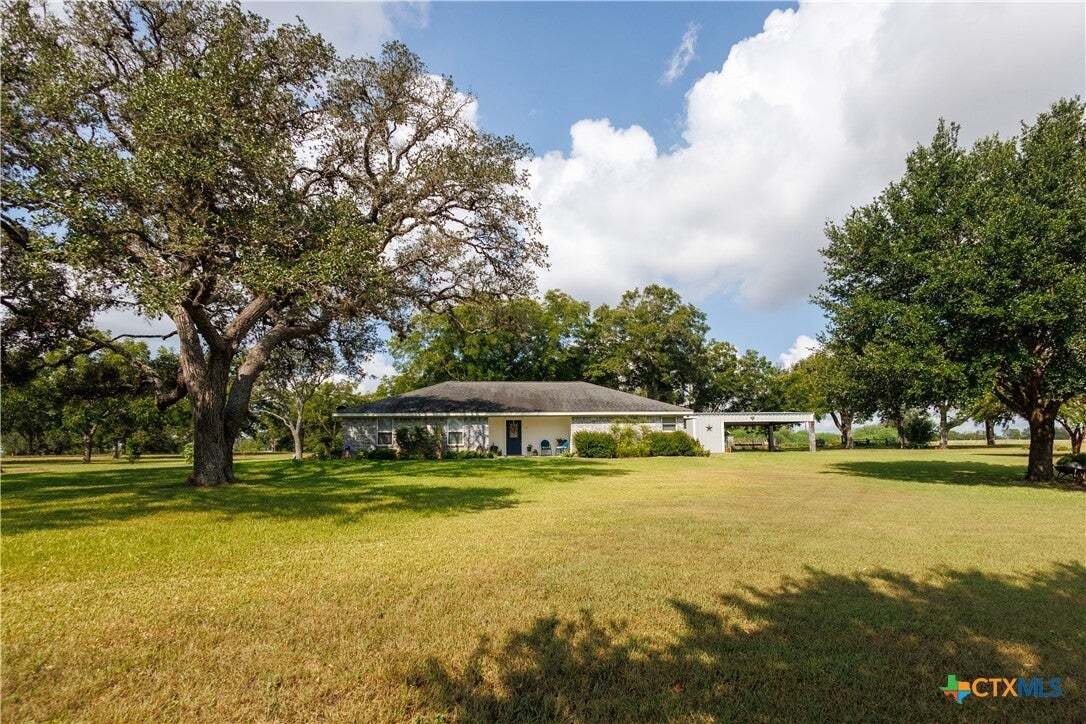 Maison à Yoakum, Texas, États-Unis 1 - 18678705