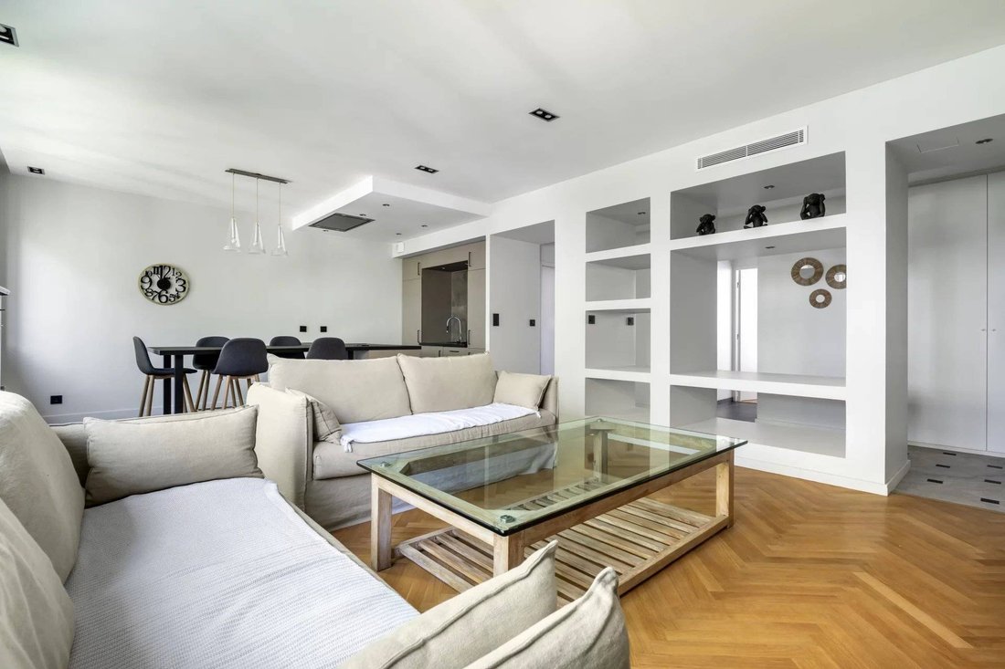 Apartment in Saint Vincent, Lyon 1er Arrondissement, Lyon 1 - 18023209