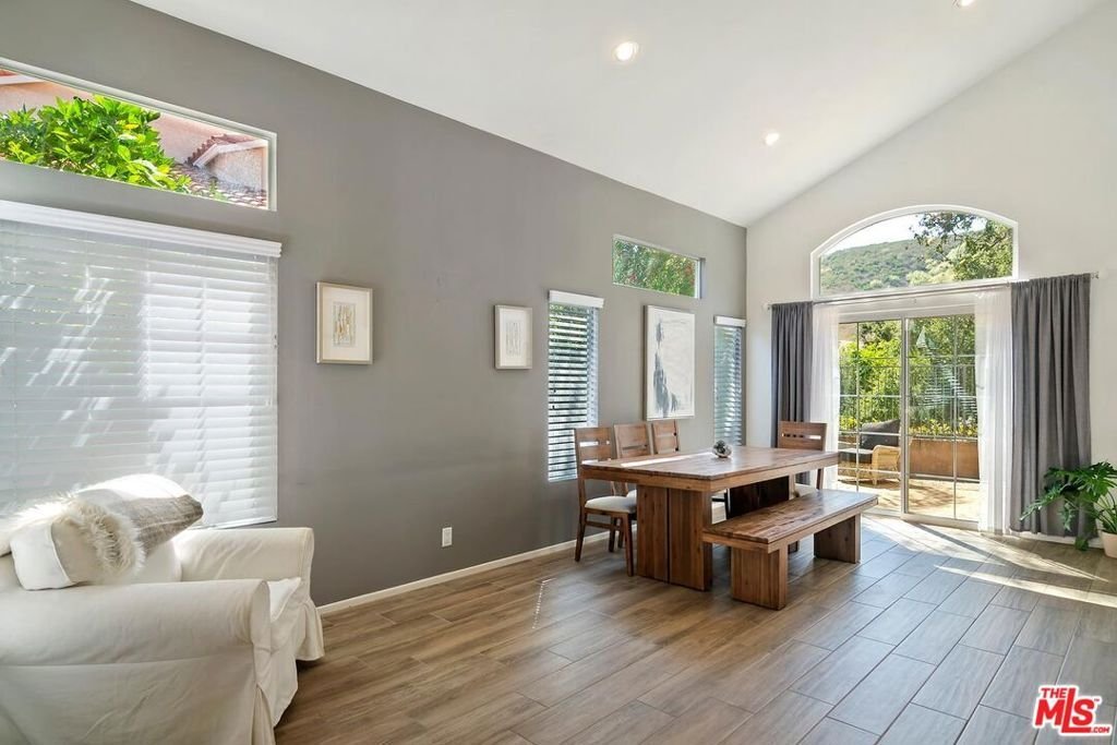 Condominio a Oak Park, California, Stati Uniti 3 - 18678612