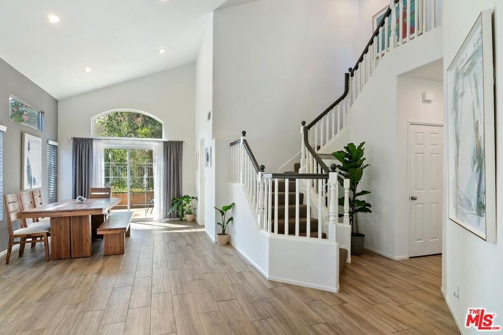 Condominio a Oak Park, California, Stati Uniti 2 - 18678612