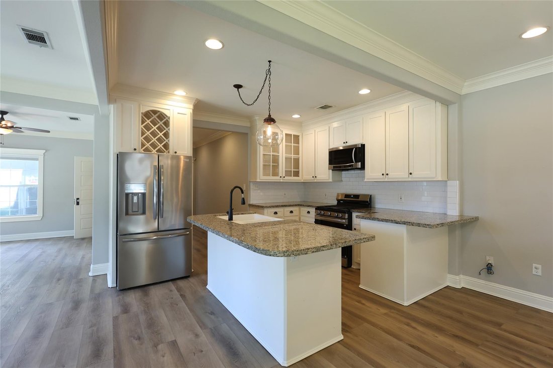 House in Houston, Texas, United States 5 - 18677584