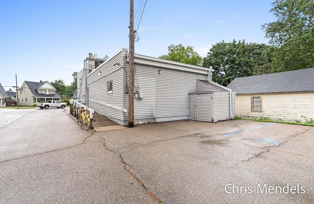 Holland, Michigan, United States 4 - 18676779