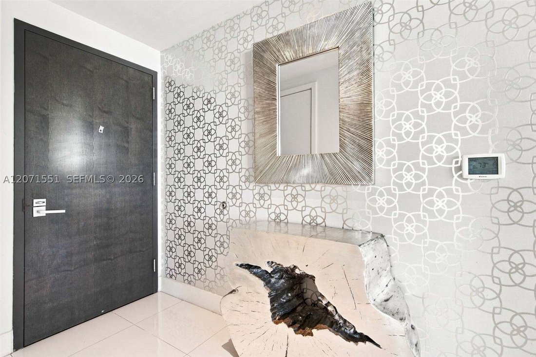 Condo in Miami, Florida, United States 3 - 18676871