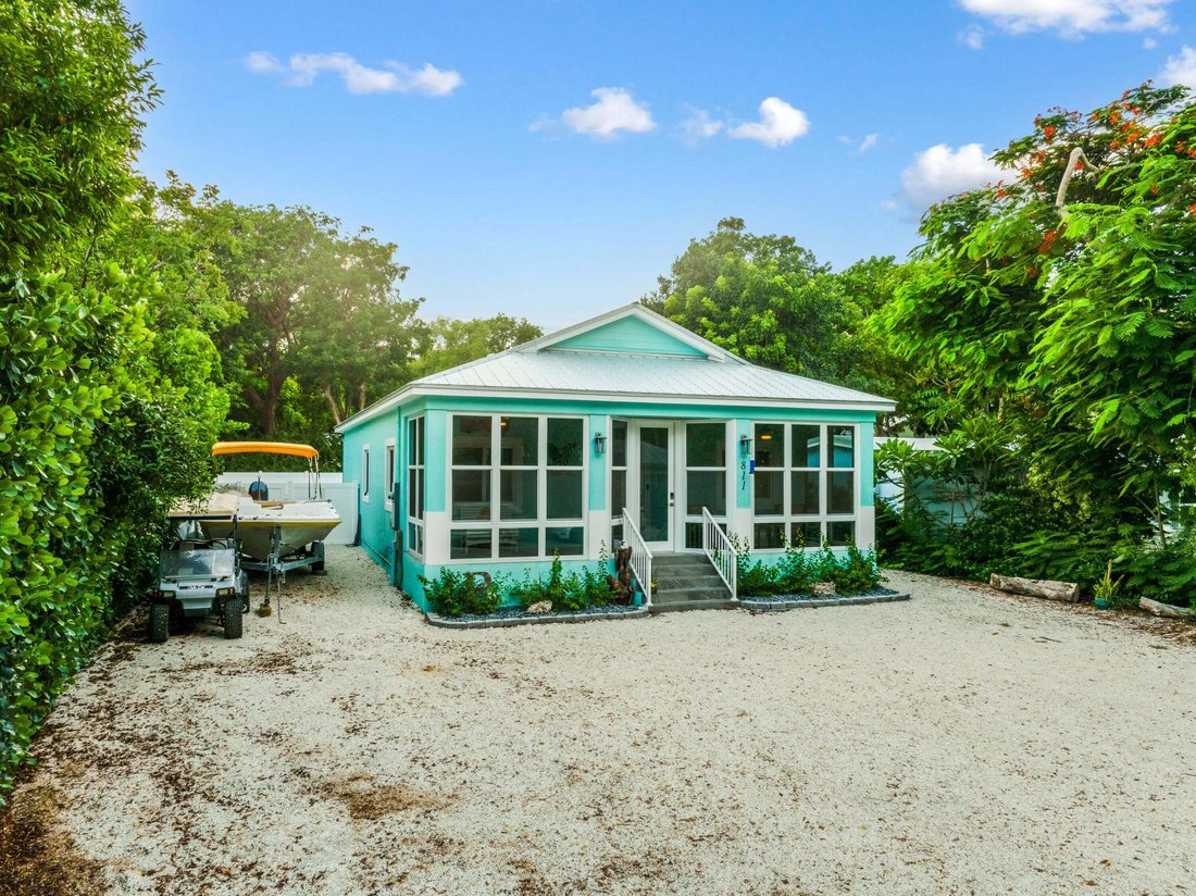 House in Key Colony Beach, Florida, United States 2 - 18675750