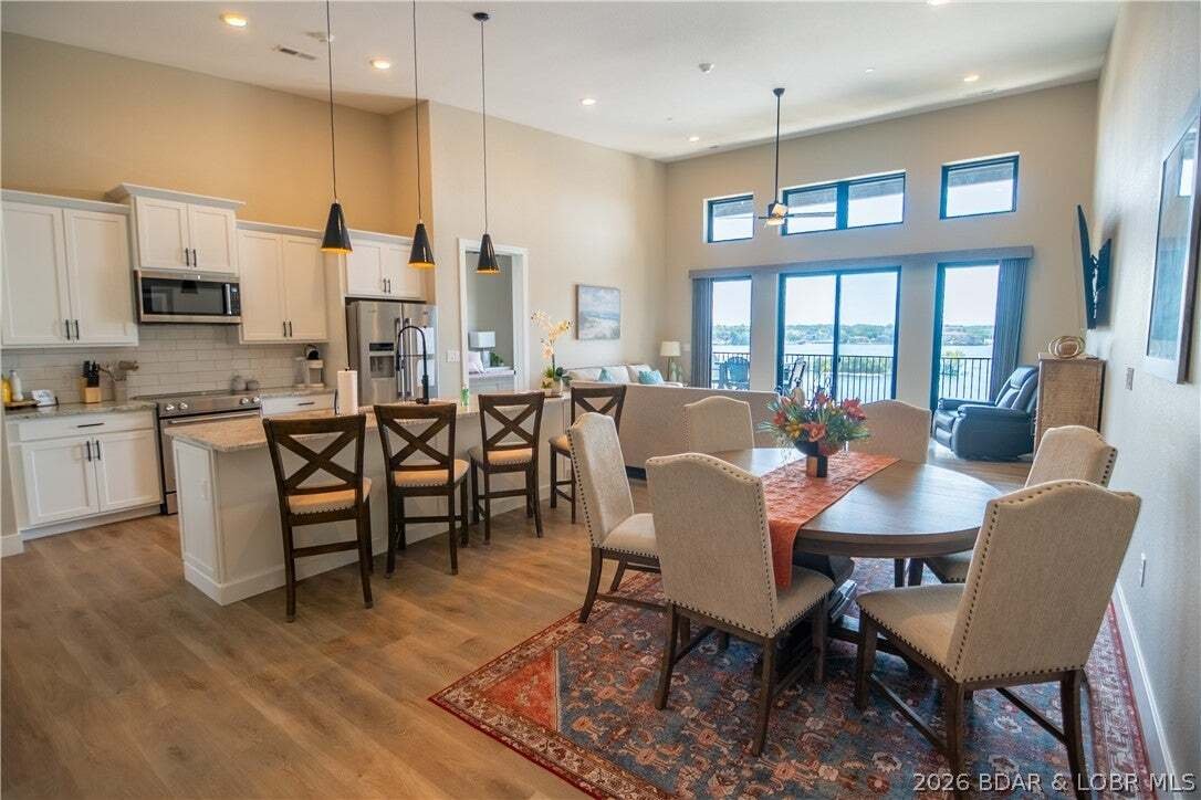 Condo in Sunrise Beach, Missouri, United States 4 - 18675766