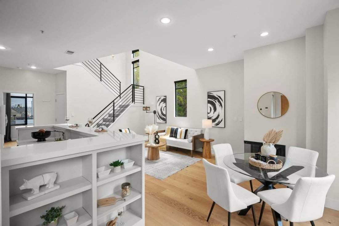 Condo in San Francisco, California, United States 2 - 18676850