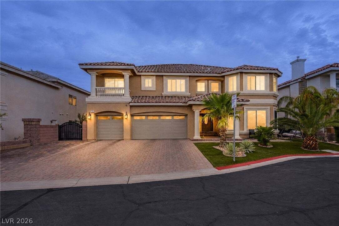 House in Las Vegas, Nevada, United States 1 - 18676971